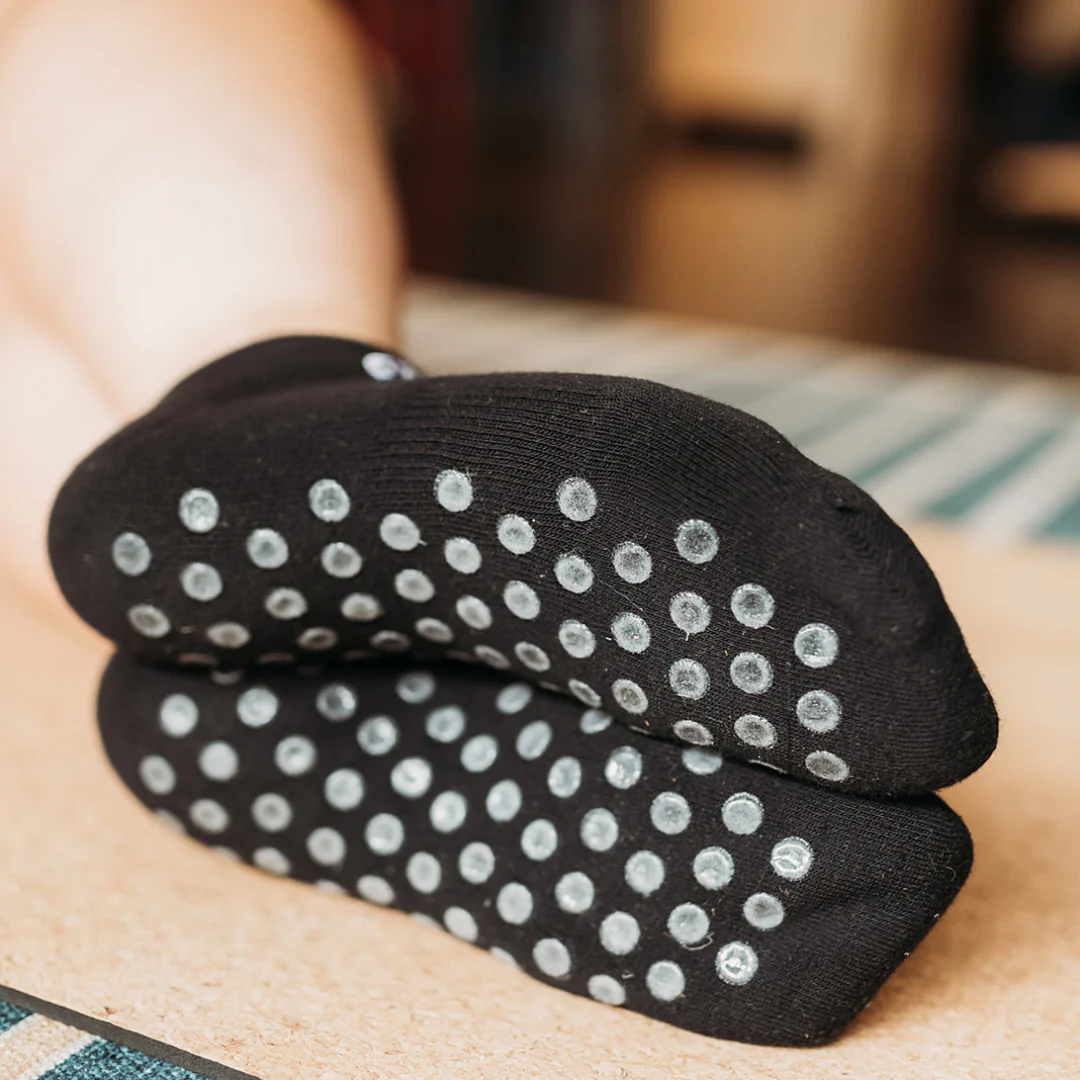 Organic Grip Socks - 98% Organic Cotton - Image 5